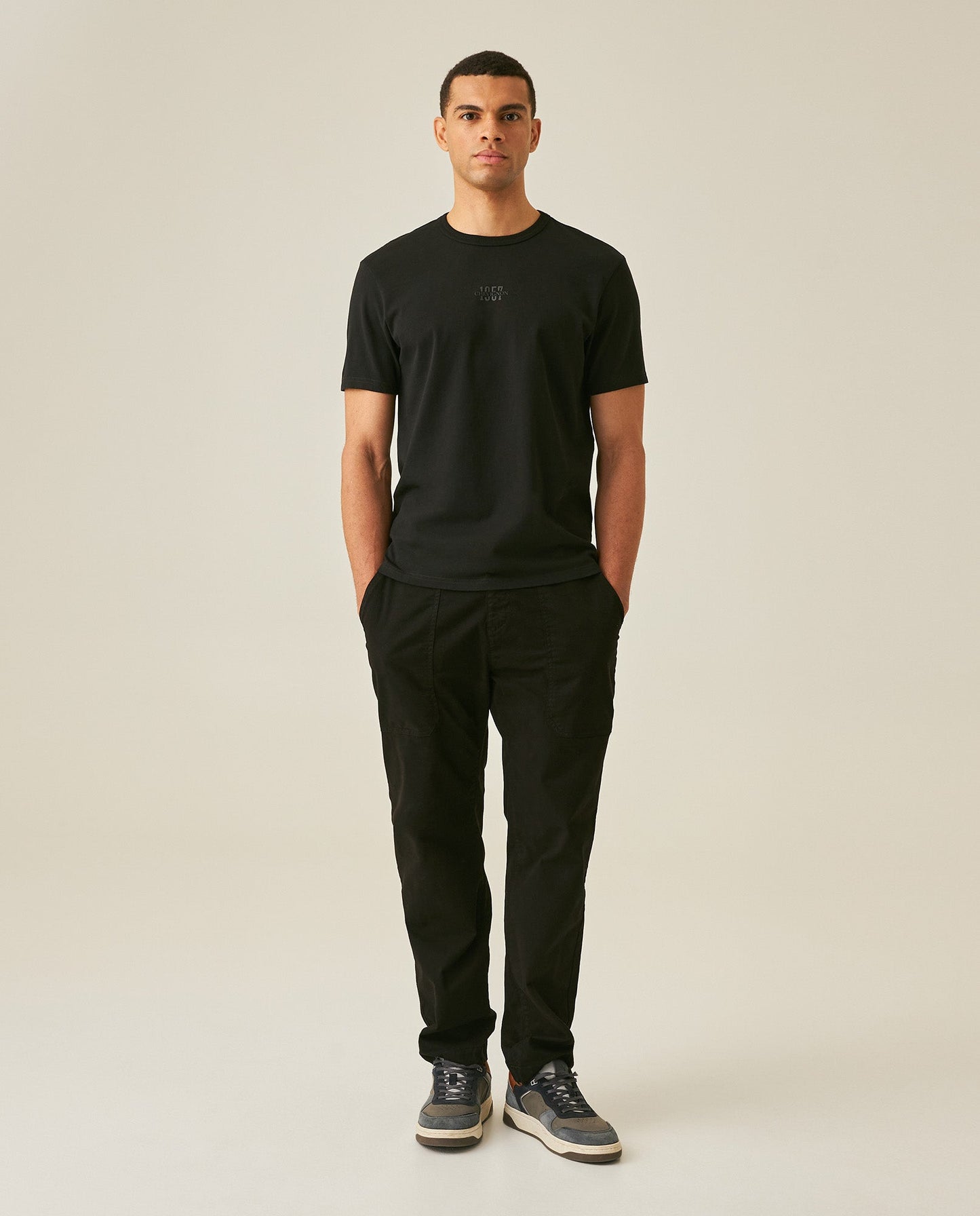 Men's T-Shirt Slim Fit Short Sleeve Cotton Jersey Heavy Mini Central High Density Graphic - Black