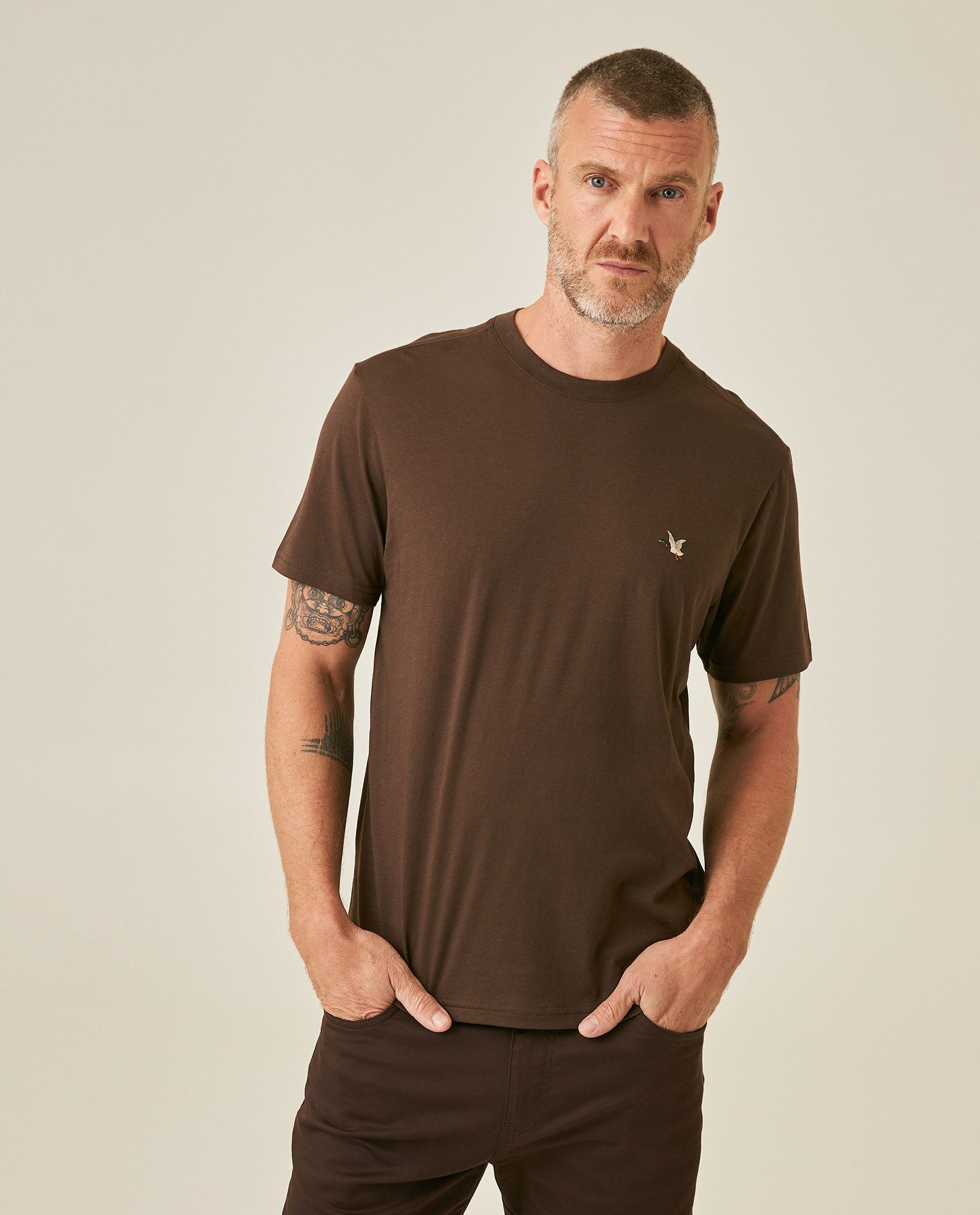 Men's T-Shirt Slim Fit Short Sleeve Crewneck Pima Cotton Vibrant Embroidered Duck Heart Point - Brown